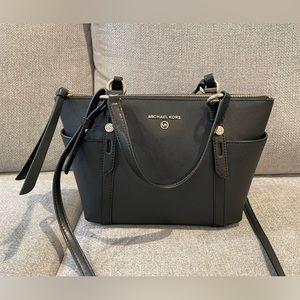 Michael Kors Medium Crossbody Tote